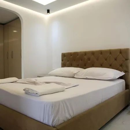 Apartment Matias Sarande